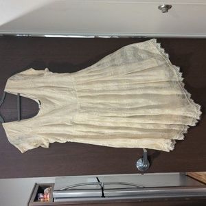 Torrid Cream Stretch Lace Short-Sleeve Skater Dress, Size 20